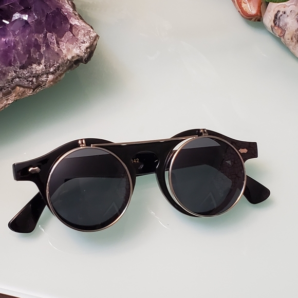 Black "Flip" up Sunglasses - Picture 3 of 3